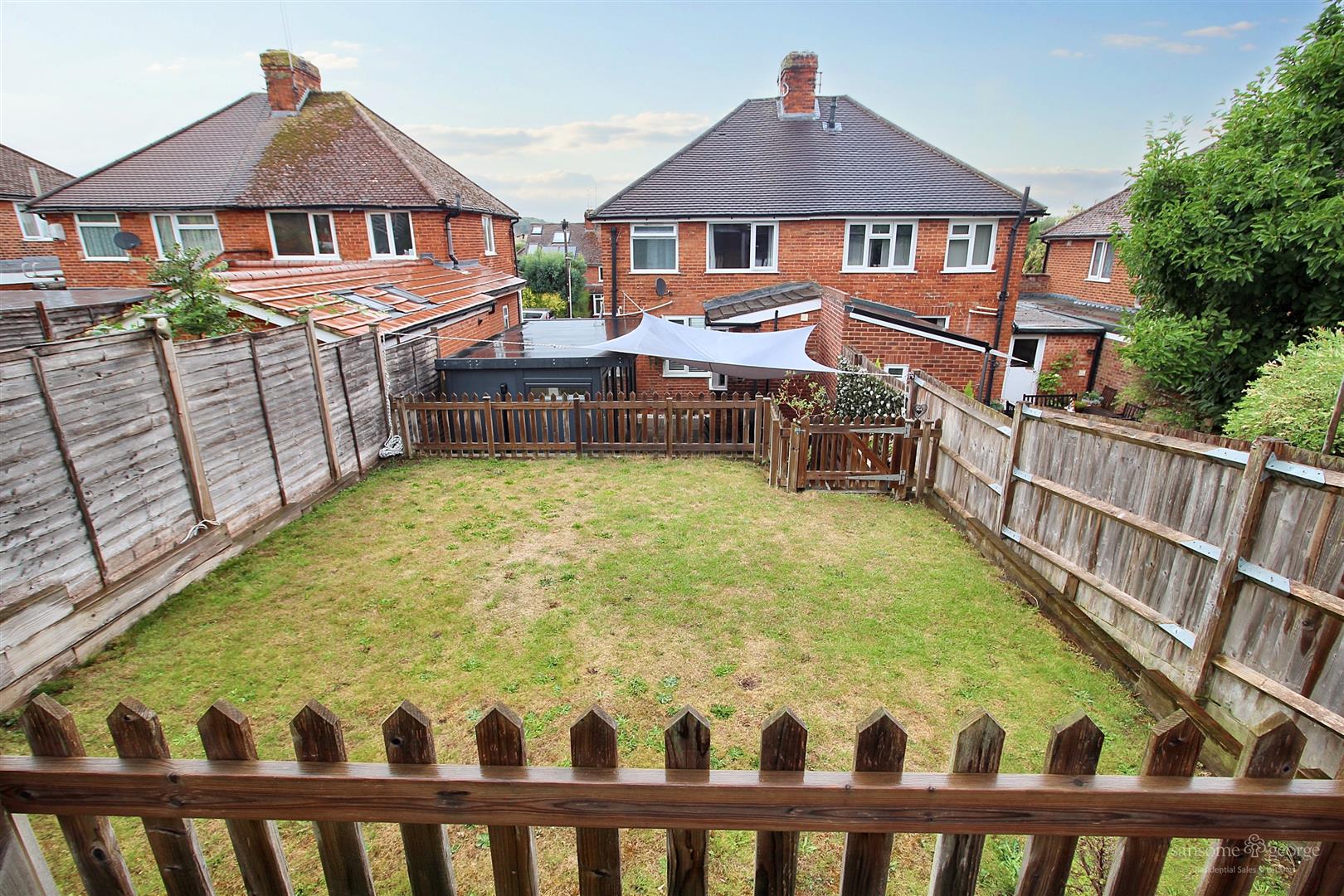 Grasmere Avenue, Tilehurst, Reading